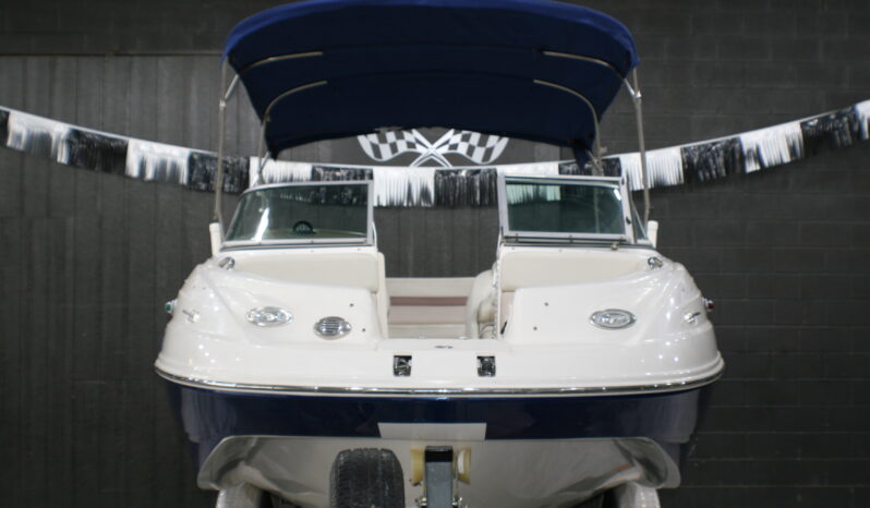 2005 Chaparral Sunesta 216DB full